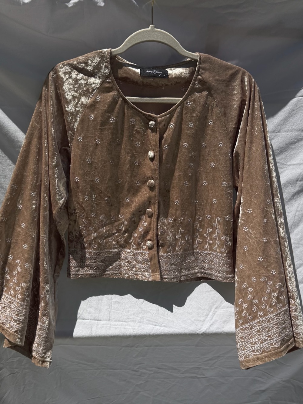 Verge Girl Brown Velvet Embroidered Button-Down Top